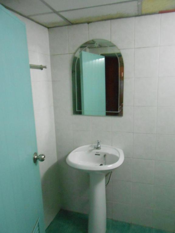 Souvanna Hotel 1 Ban Nongdouang Bilik gambar